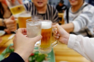 二日酔いの原因は炭水化物だった!?